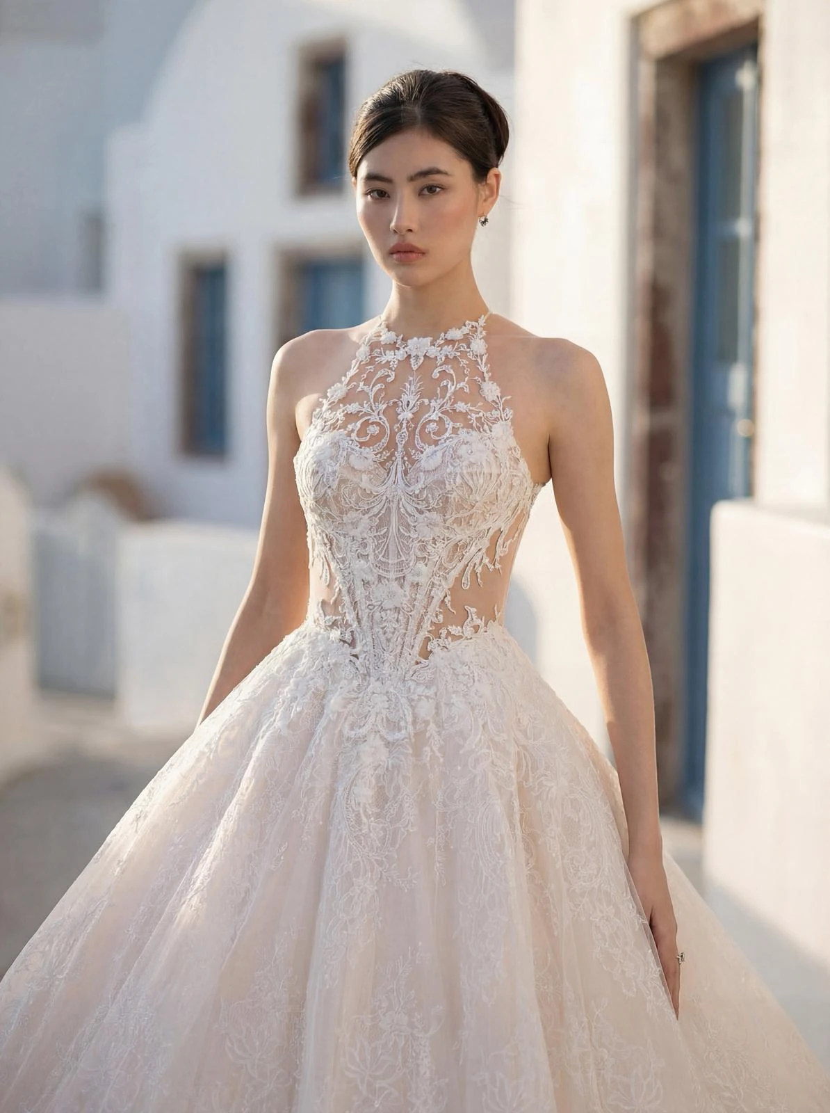 Abito da sposa Morilee: scollo alto e corpetto decorato